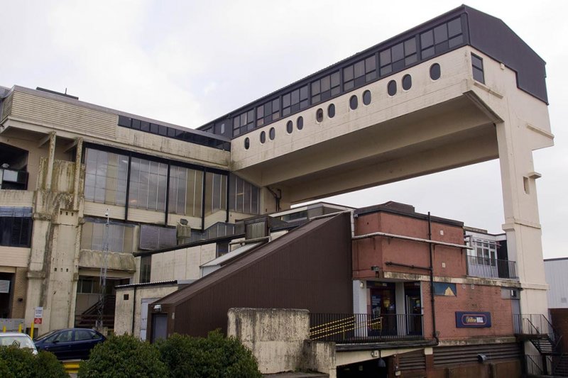 Cumbernauld Town Centre (c) CC interbeat