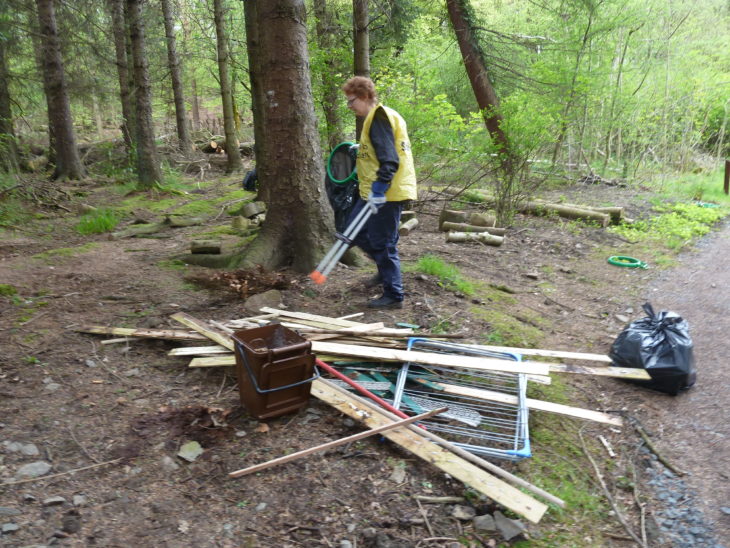 Northside Wood - Litter Pick © Tracy Lambert